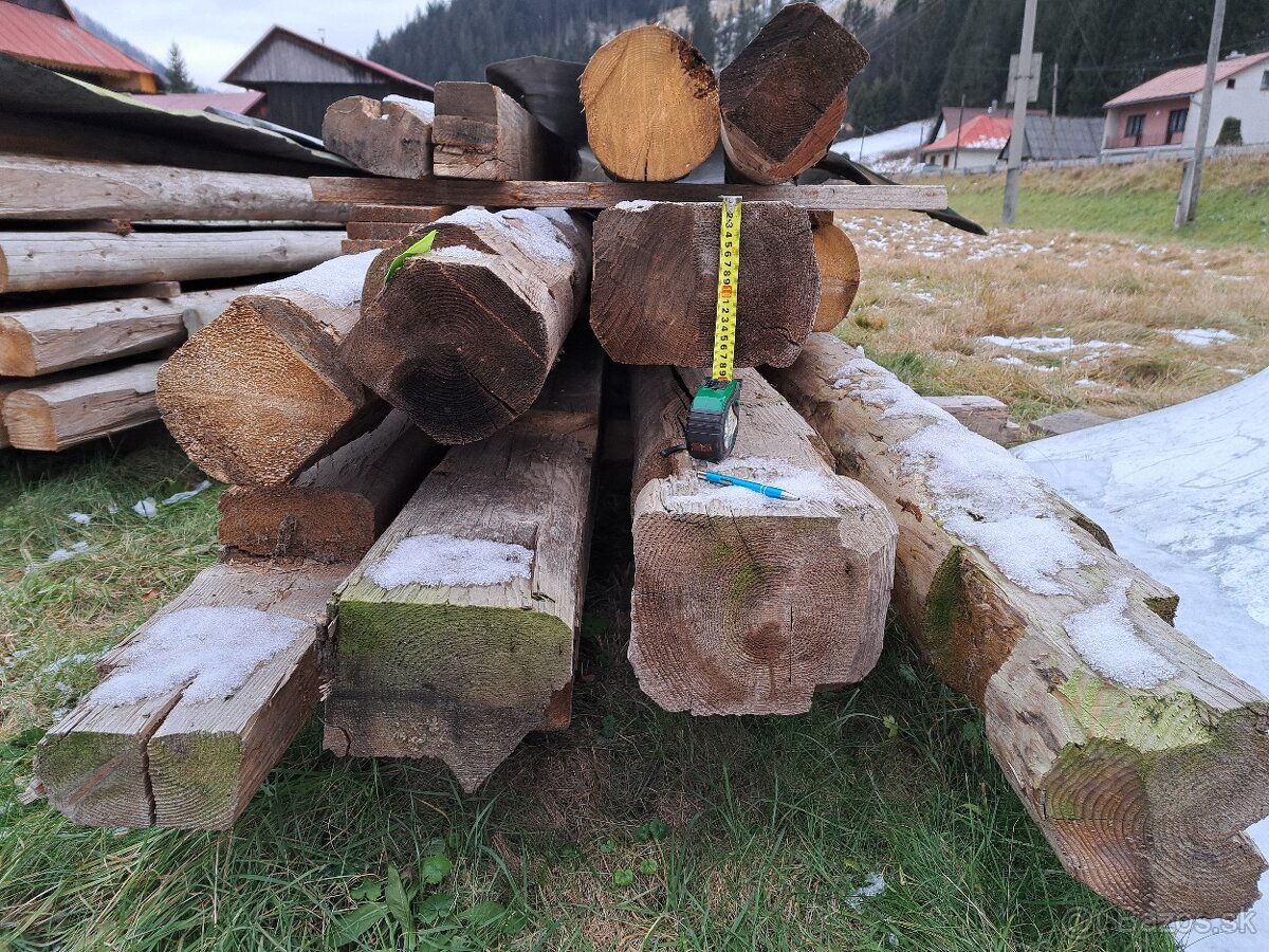 Staré drevo - guľatina, hranoly, foršty, dosky - 8