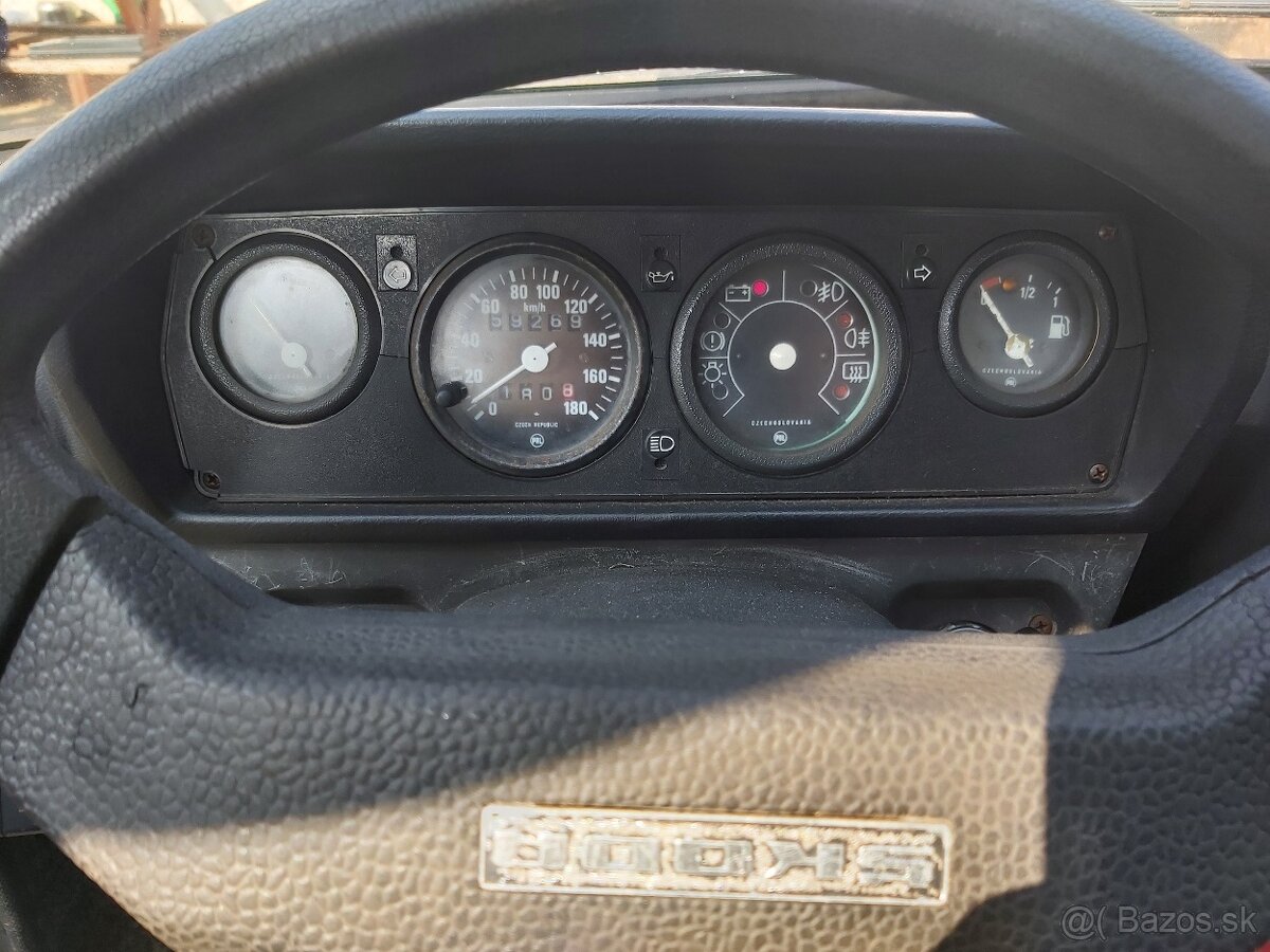 Predám Škoda 105L - 8