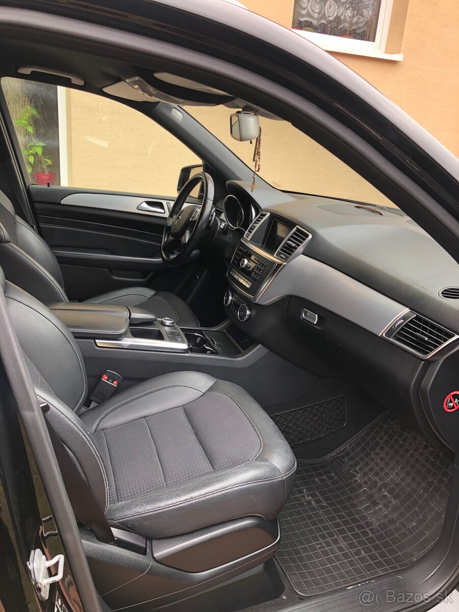 Mercedes Benz ML250 4MATIC - 8