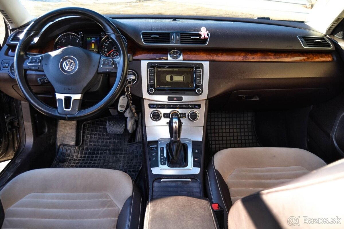 Volkswagen Passat Variant 2.0 TDI BMT Highline DSG - 8