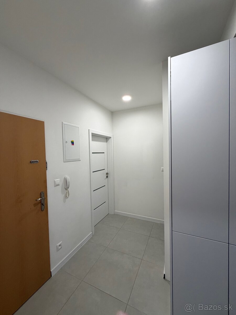 Prenájom bytu Námestovo - 8