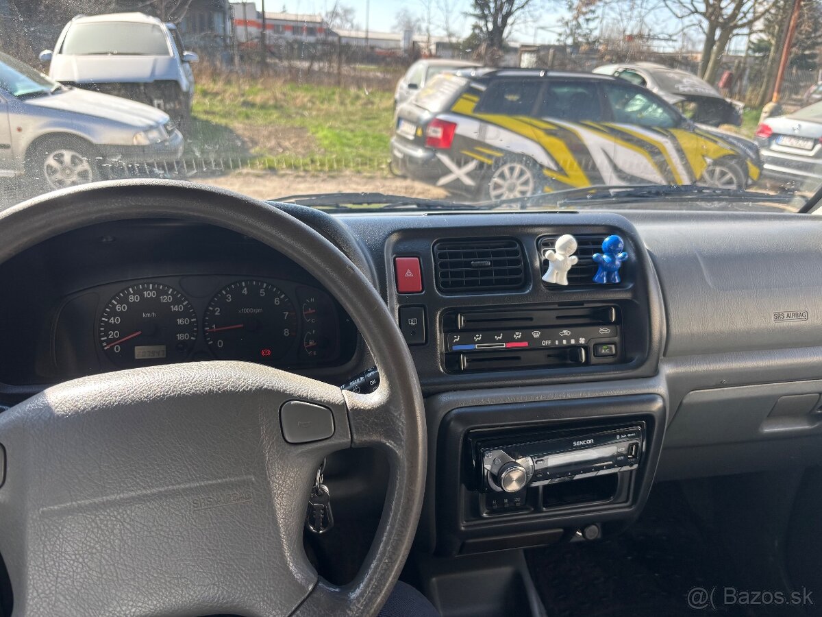 Suzuki Jimny 1,3 - 8