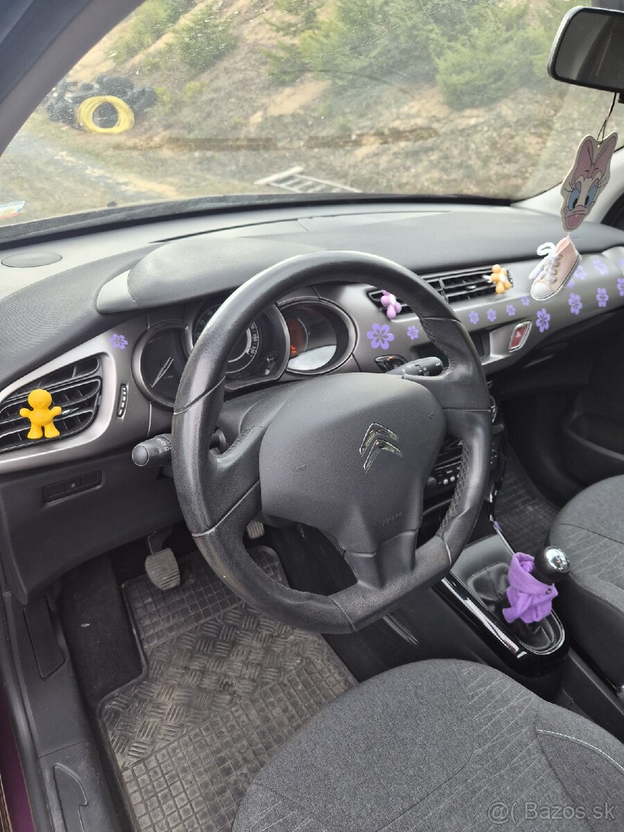 Citroen c3 1.2 benzín 60kw - 8
