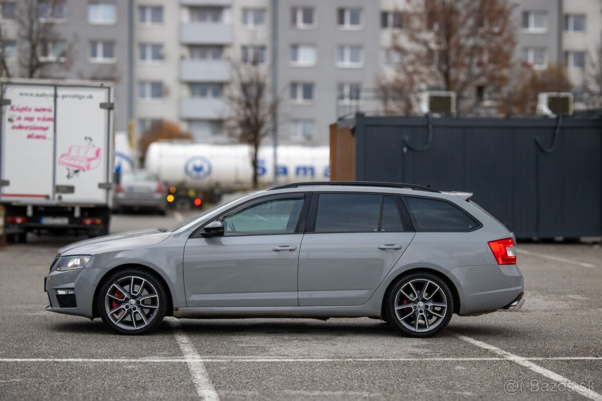 Škoda Octavia Combi 2.0 TFSI RS DSG 162kW - 8