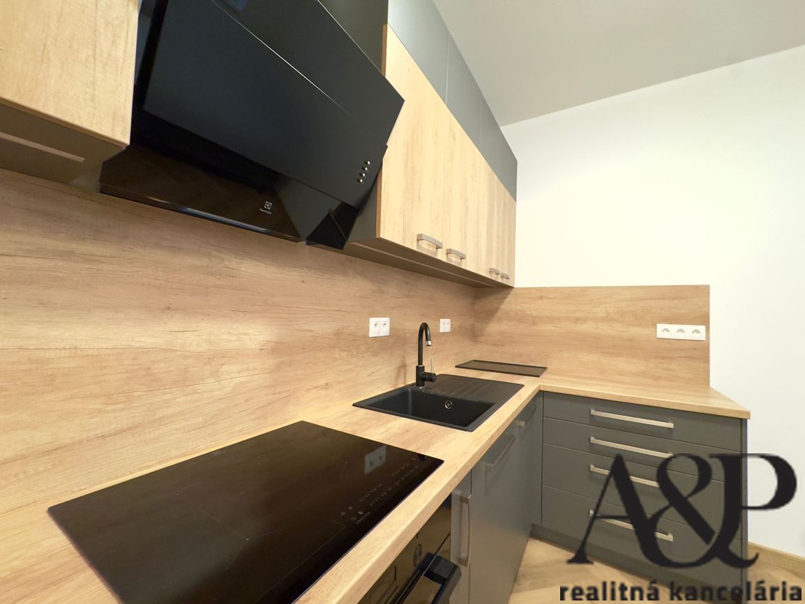 1 IZB. BYT V NOVOSTAVBE S PREDZÁHRADKOU A PARKOVNÝM MIESTOM, - 8