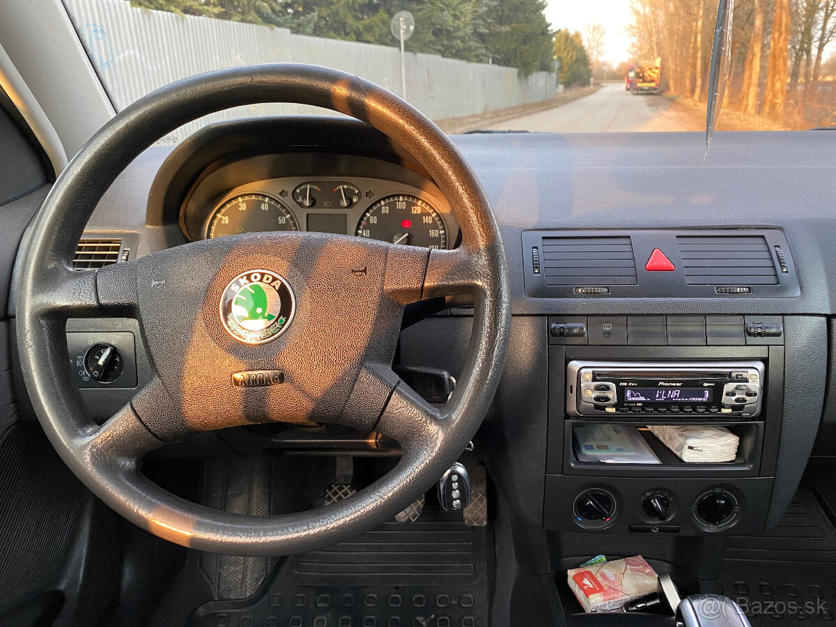 Škoda Fábia 1,4 mpi 50kw - 8