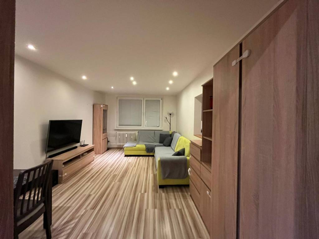 3-izbový byt v Podunajských Biskupiciach hneď vedľa OC Hron - 8