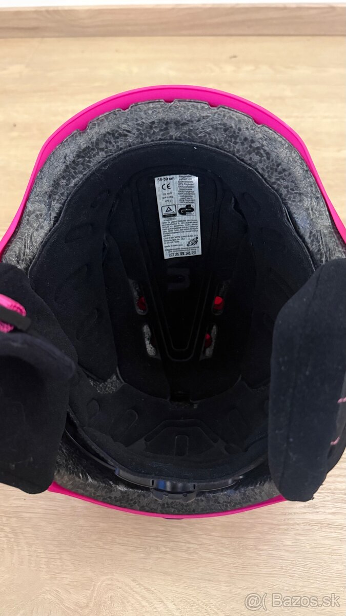 Lyžiarska prilba - 8