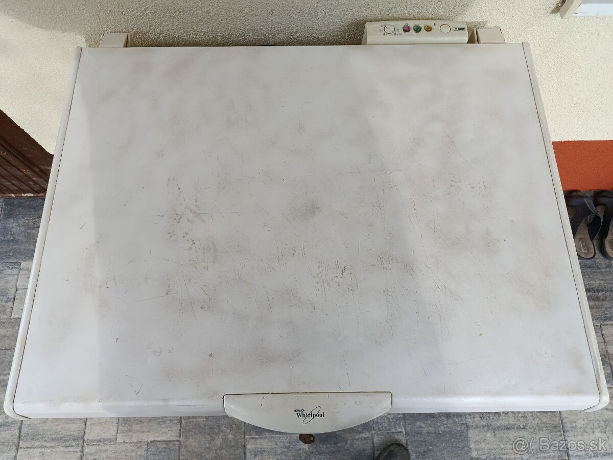 Predám mrazničku. Whirlpool. - 8