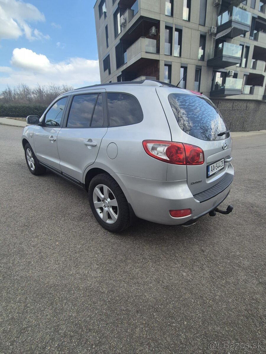 Predám Hyundai Santa Fe 2.2CDRi - 8