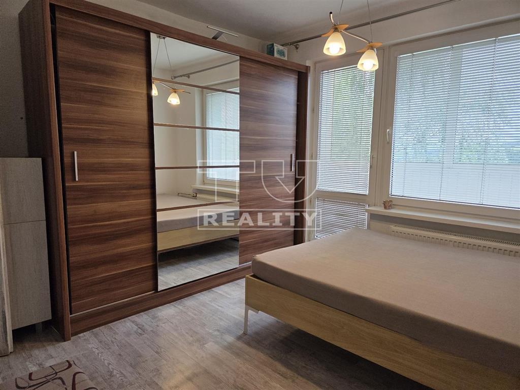 ZNÍŽENÁ CENA
TUreality ponúka na predaj 4 izbový byt.. - 8