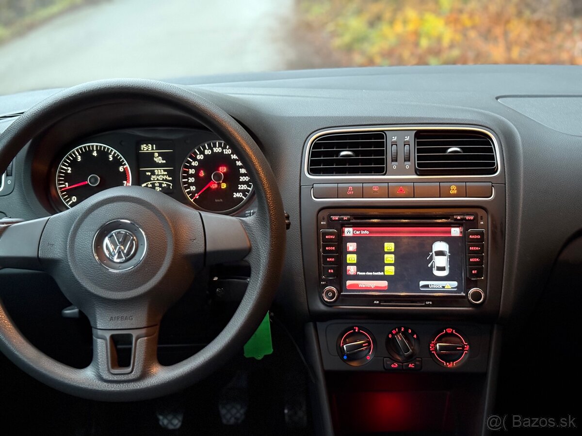 🚗 Volkswagen Polo 1.2 12V Highline - 8