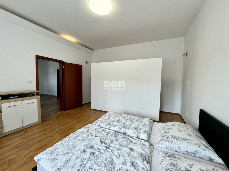 rkDOM |Na prenájom 3-izbový byt v centre mesta Žilina na - 8