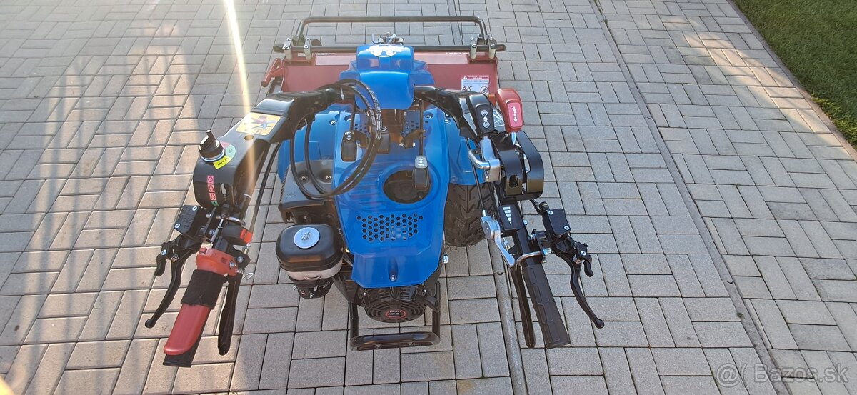 Malotraktor PST 760 + mulčovač - 8