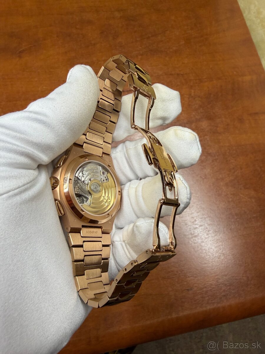Patek Philippe Nautilus Travel Time - 8