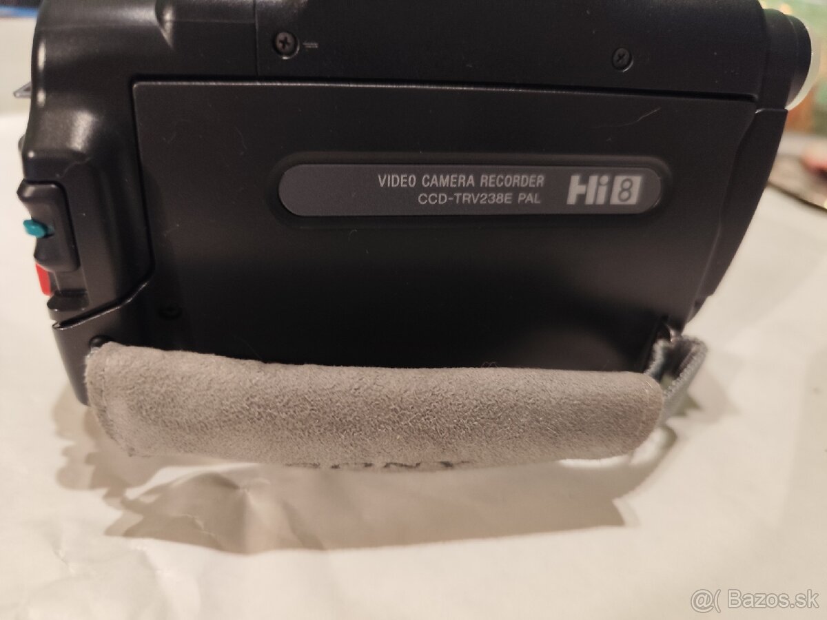 Retro Sony kamera Hi8 CCD-TRV238E - 8