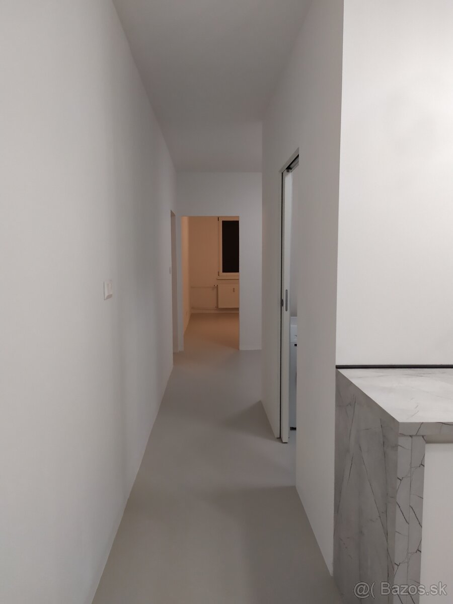 2 izbový byt s balkónom Nitra Centrum - Staré mesto - 8