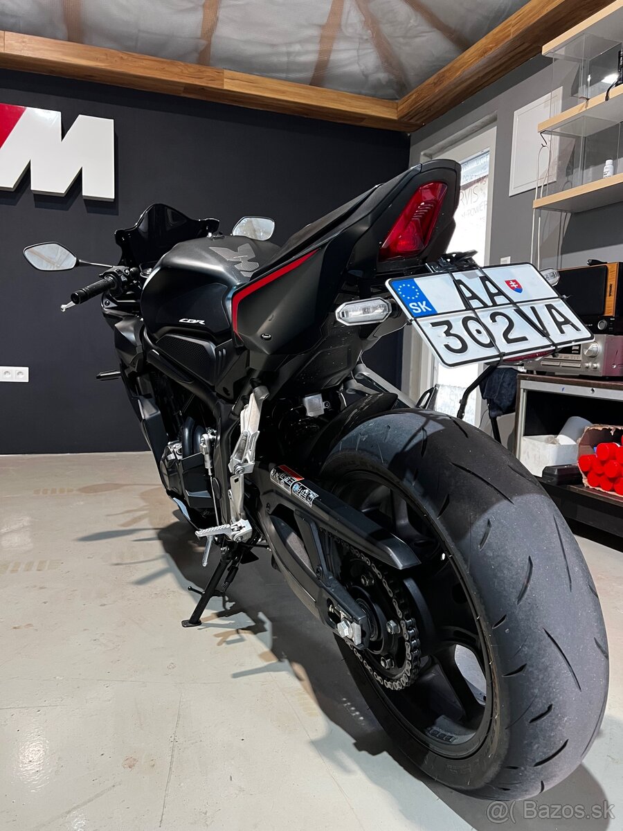 Honda CBR650 R - 8