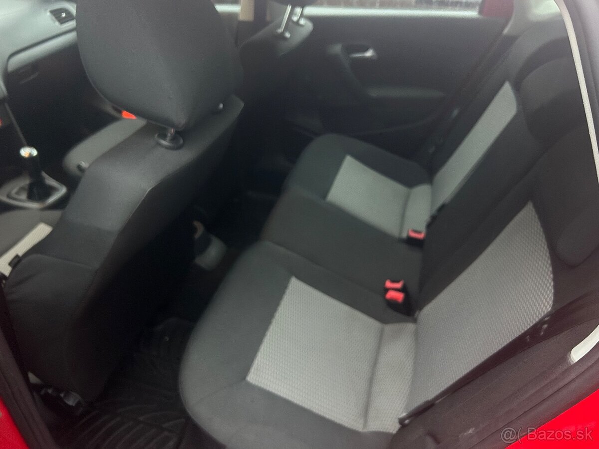 Volkswagen Polo 1.2 Benzín - 8