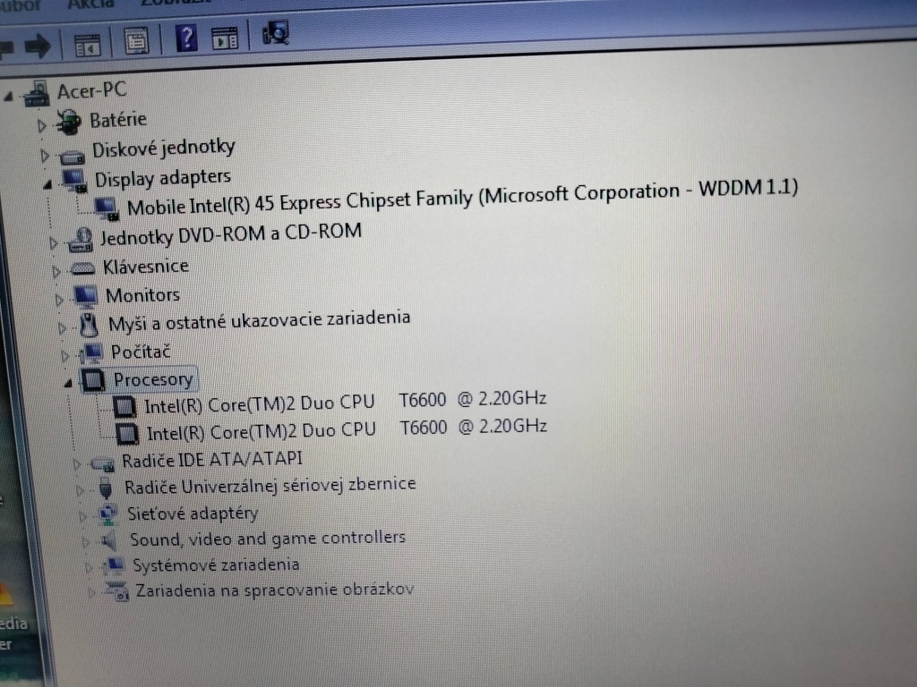 predám notebook Acer extensa 5635 / 4gb ram /250gb hdd/ - 8