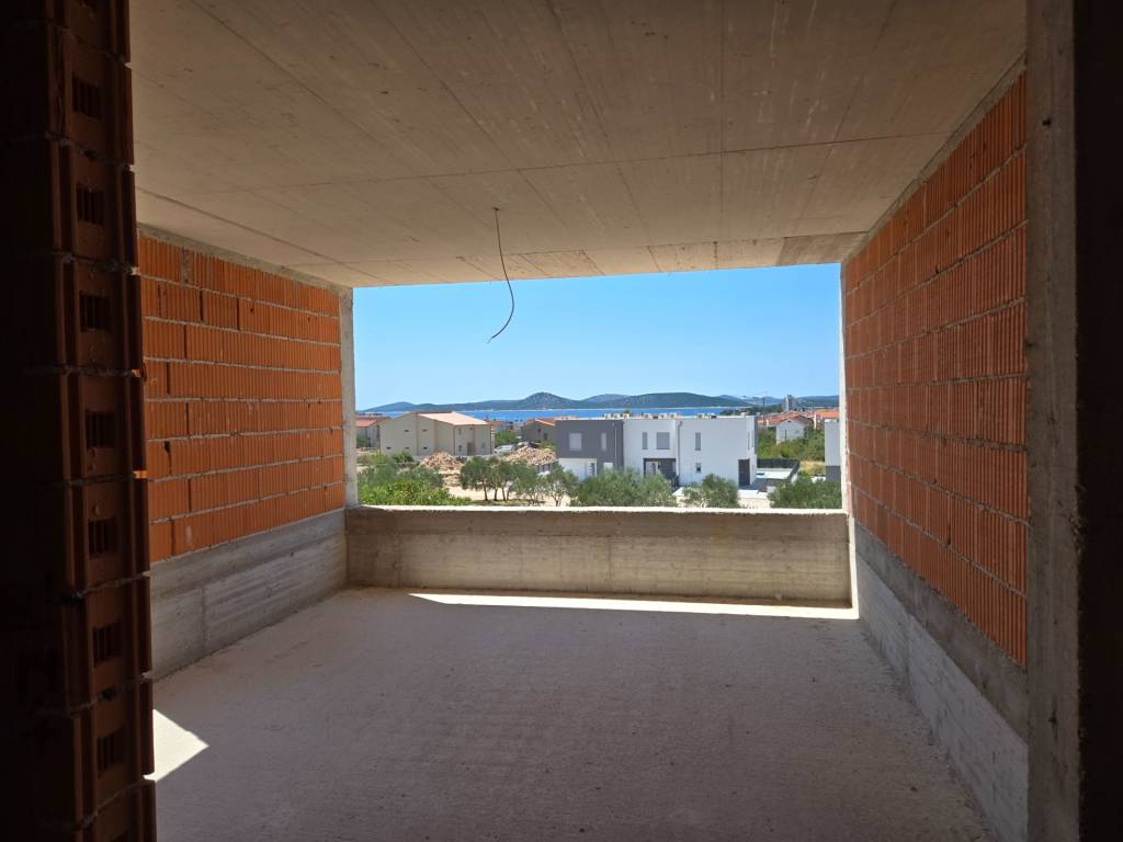 CHORVÁTSKO - Apartmány v tichej časti (S1) - VODICE, ŠIBENIK - 8