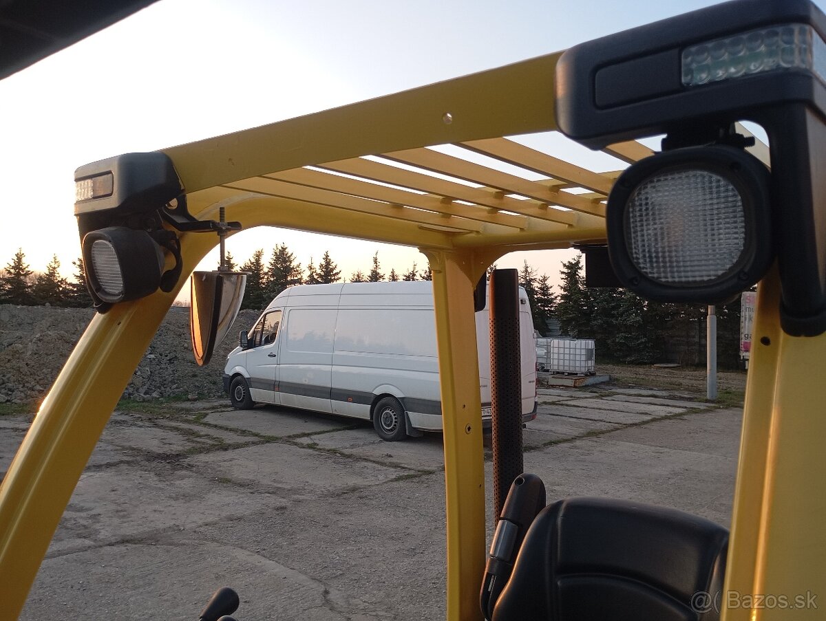 Hyster H1 8FT LPG rok 2014 - 8