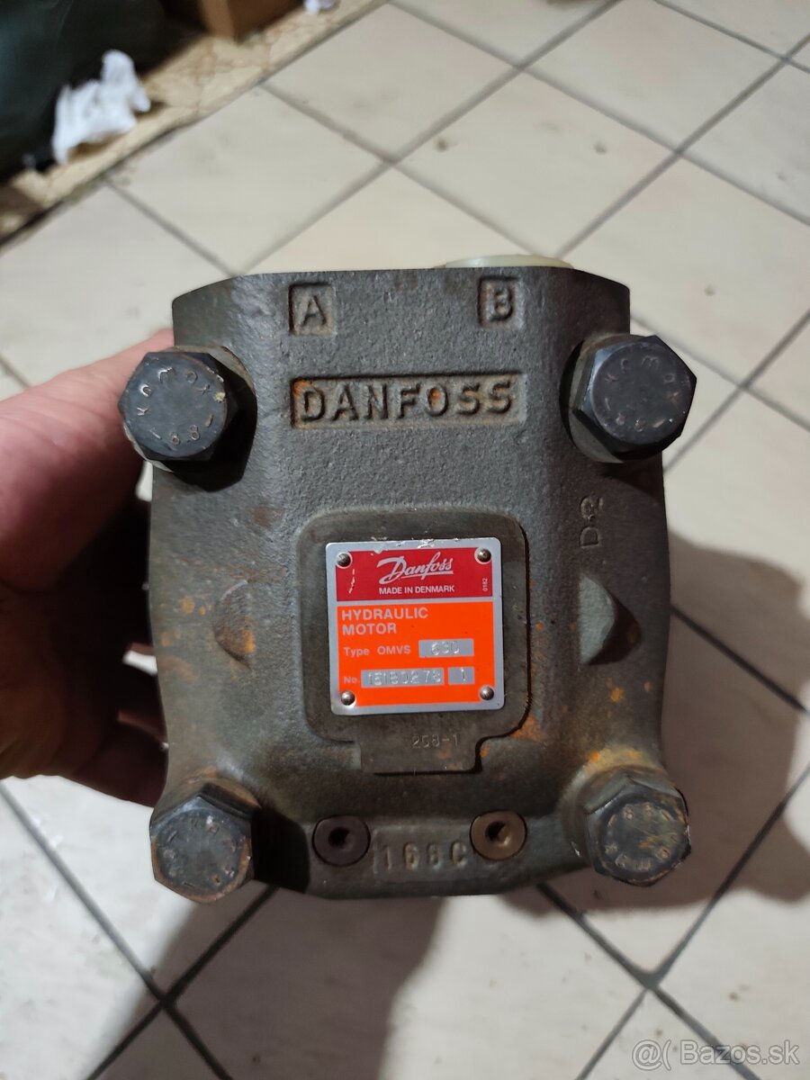 Danfoos hydrolic motor - 8