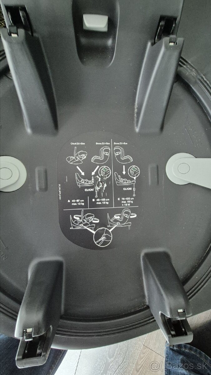 Cybex autosedacka + isofix otocna zakladna - 8