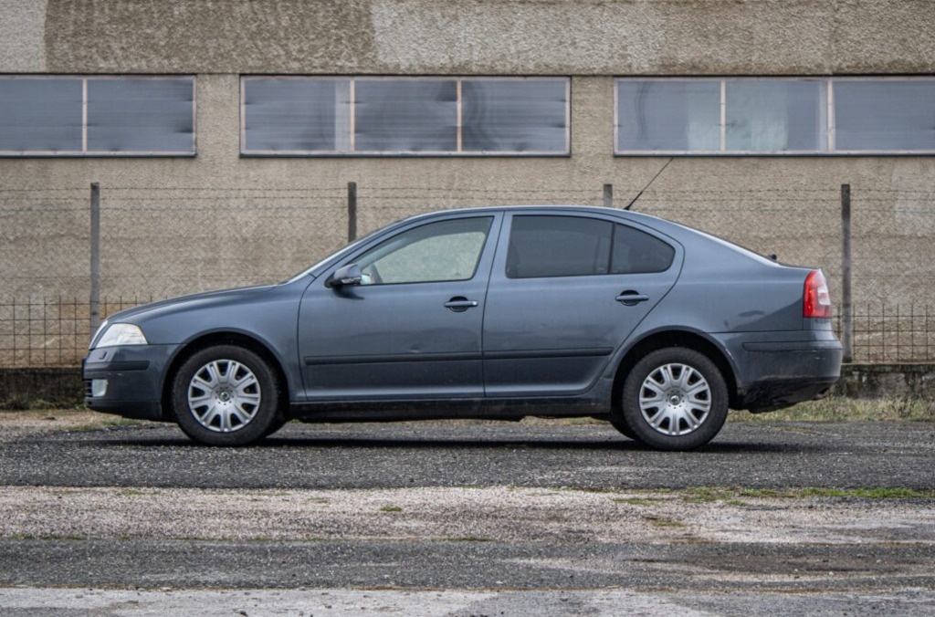 Škoda Octavia 2 z roku 2007 - 8
