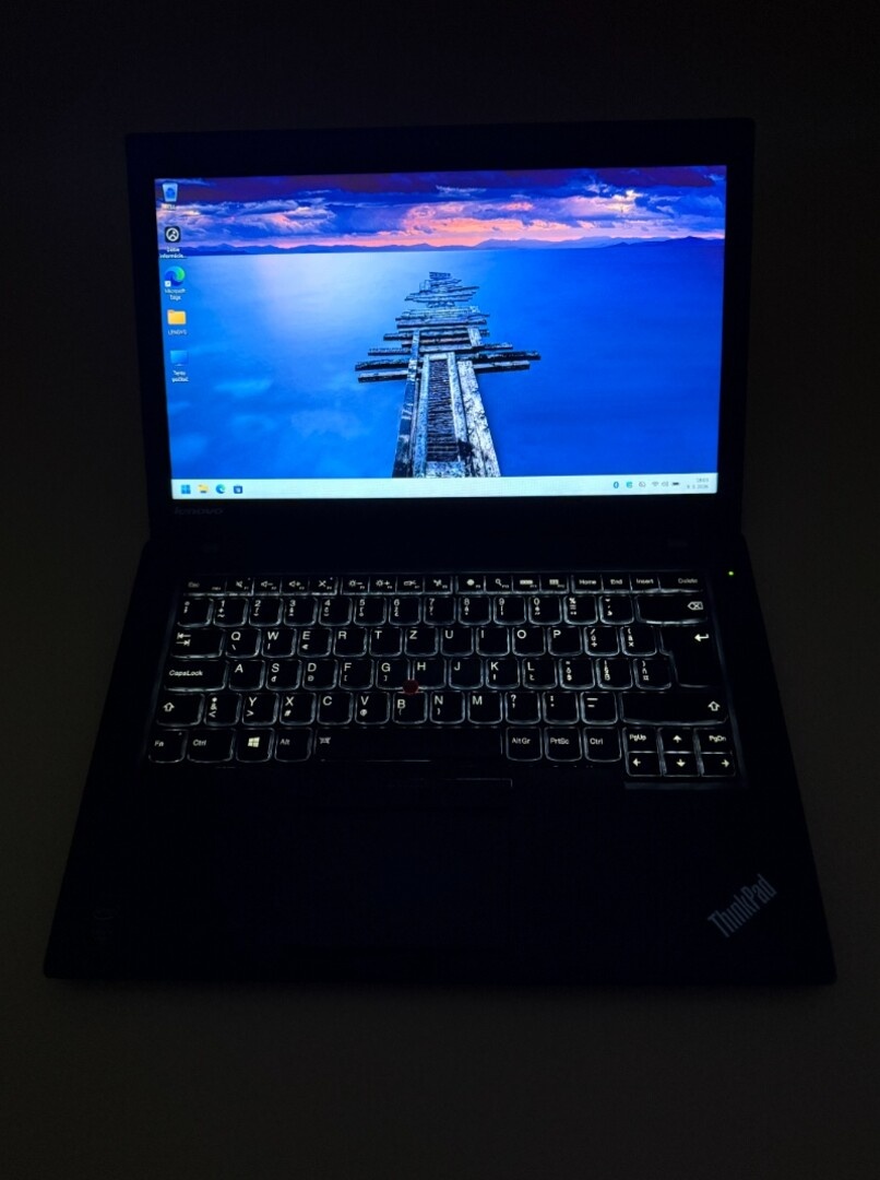 Notebook Lenovo T450 / i5 / 8GB RAM / 256GB SSD / Win11 - 8