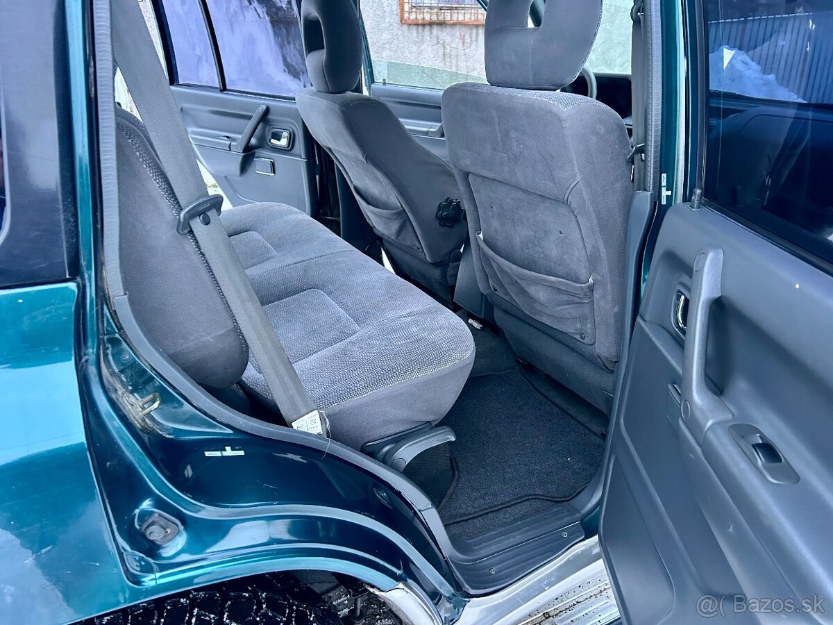 Mitsubishi Pajero 2.5 TD GLS - 8