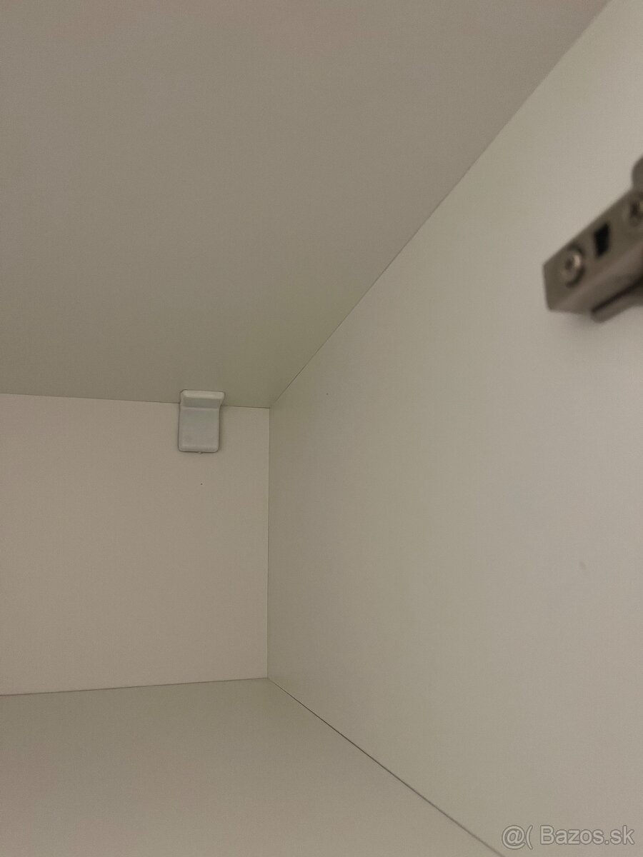 Biela skriňa na mieru - 8