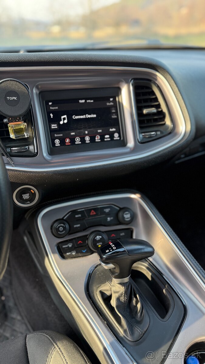 Dodge Challenger SXT BLACK TOP - 8