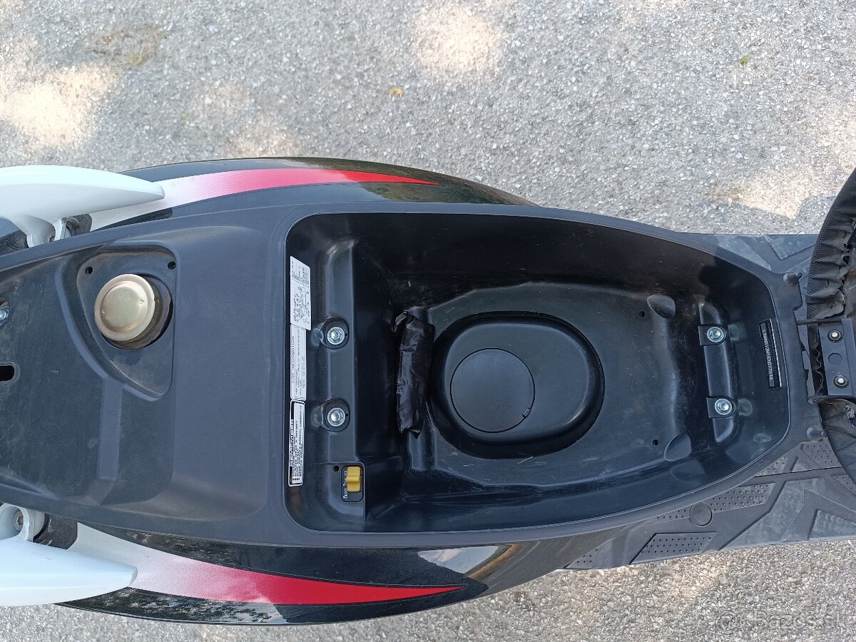 Sym Jet4 125 2015 - 8