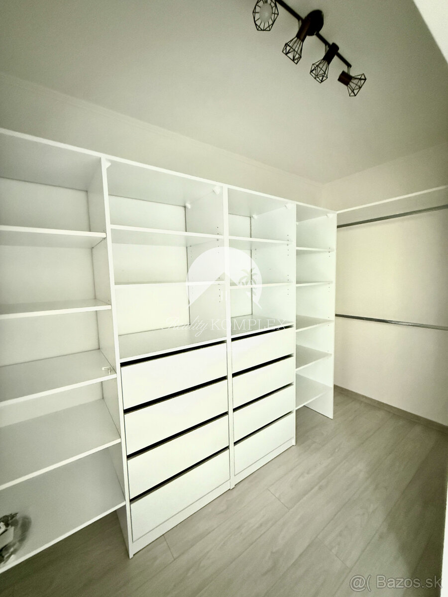 Reality KOMPLEX s.r.o. Vám ponúka na predaj rodinný dom v ob - 8