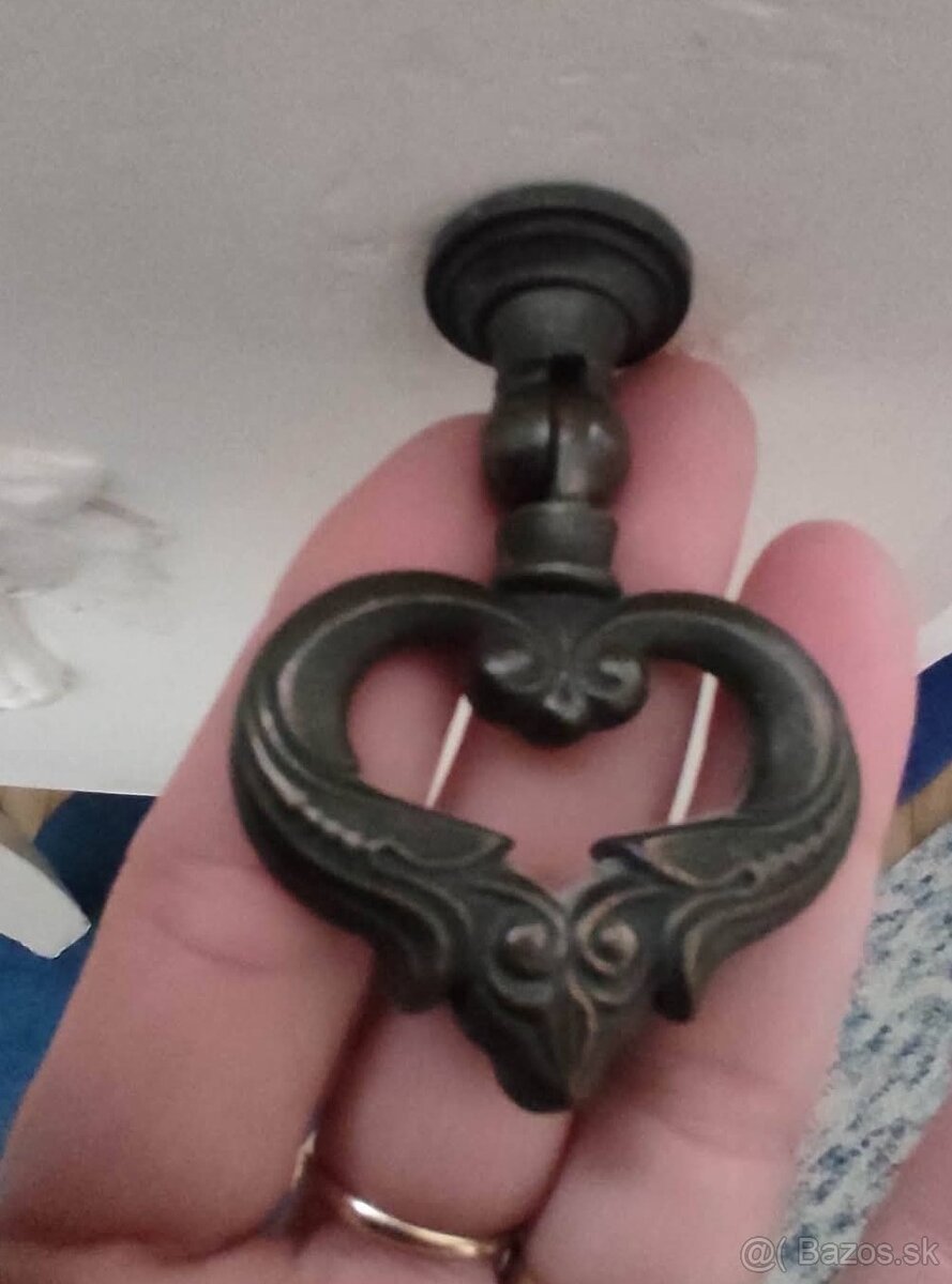 Starožitnostá spálňová zostava biela - 8