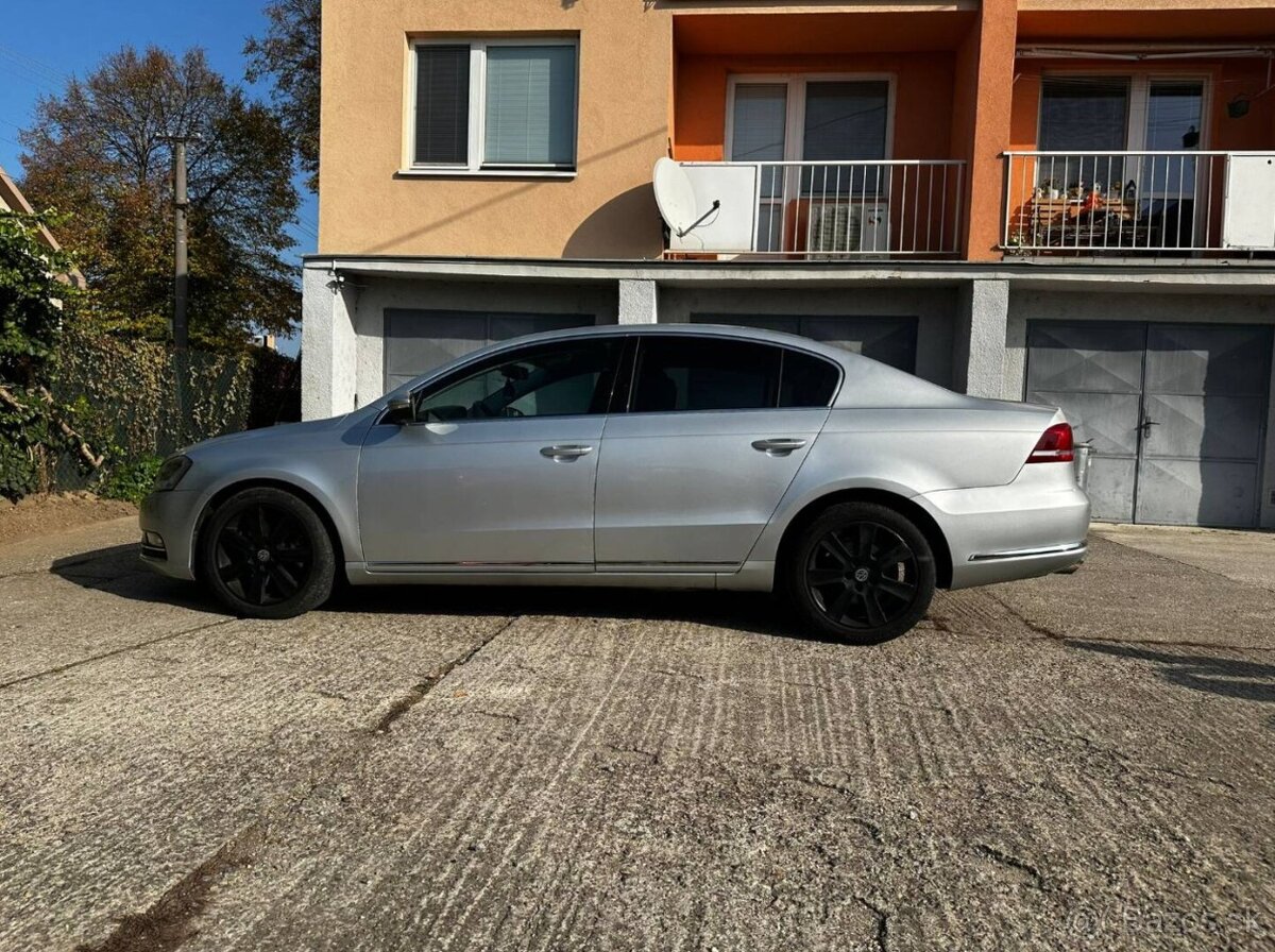 Volkswagen Passat B7 2.0TDI - 8