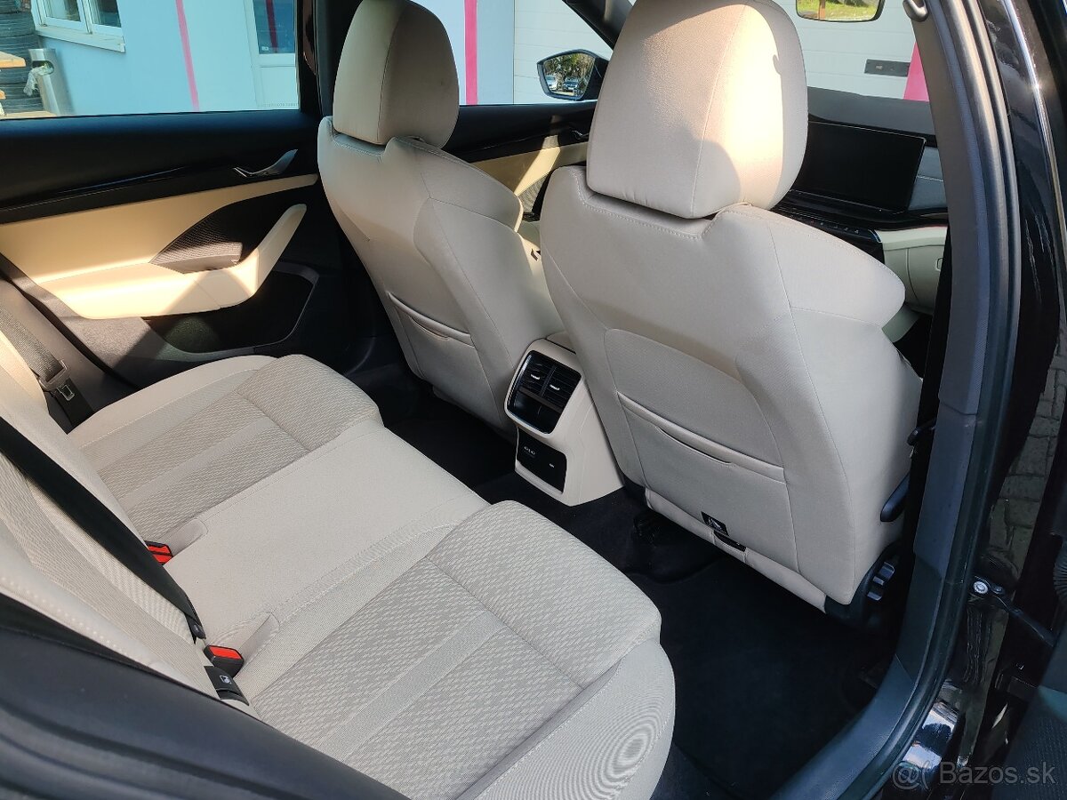 Prodám Škoda octavia 4 / IV 2.0TDI Style 1.Maj DPH - 8