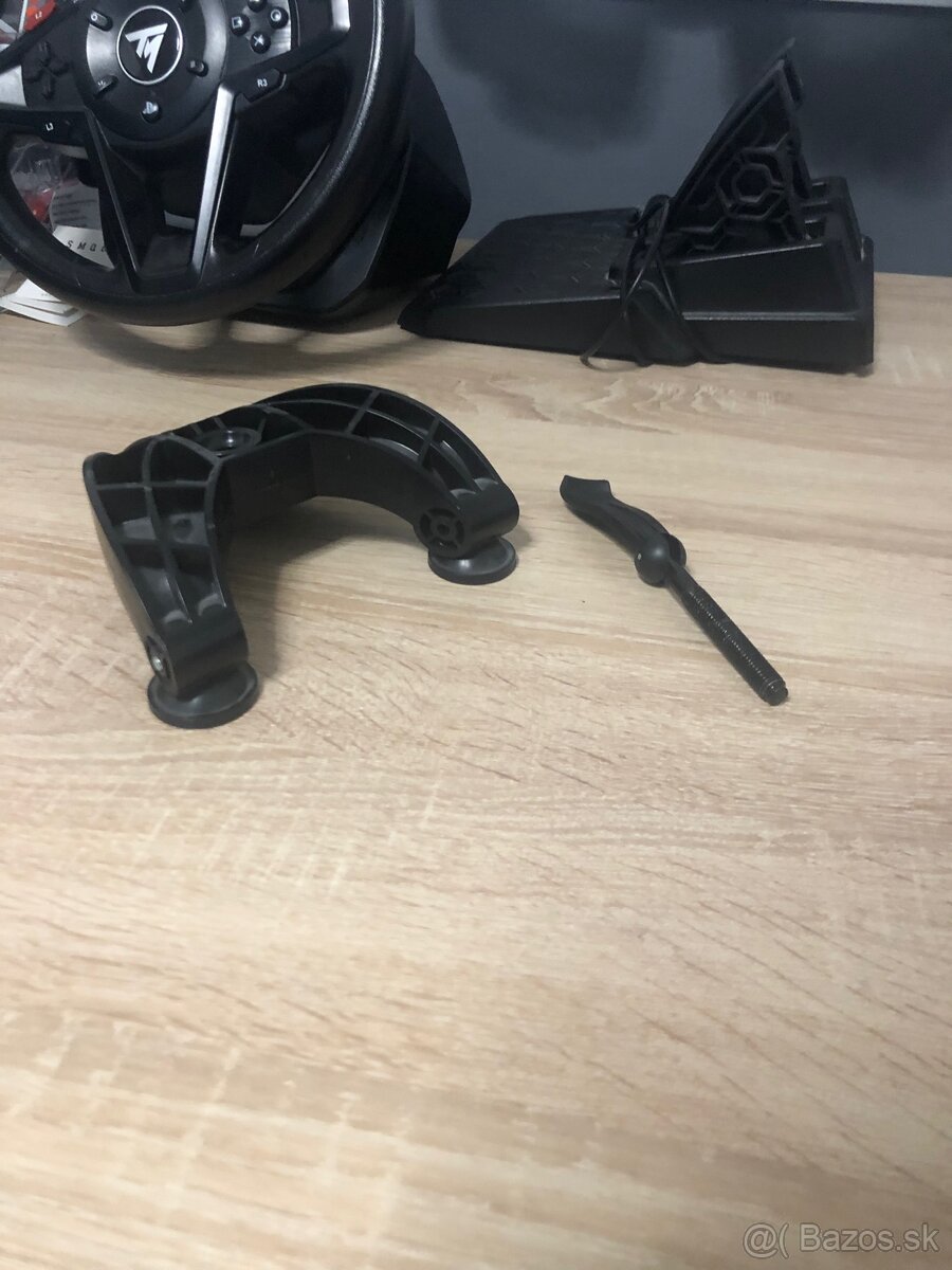 Predám volant trhustmaster T128 - 8