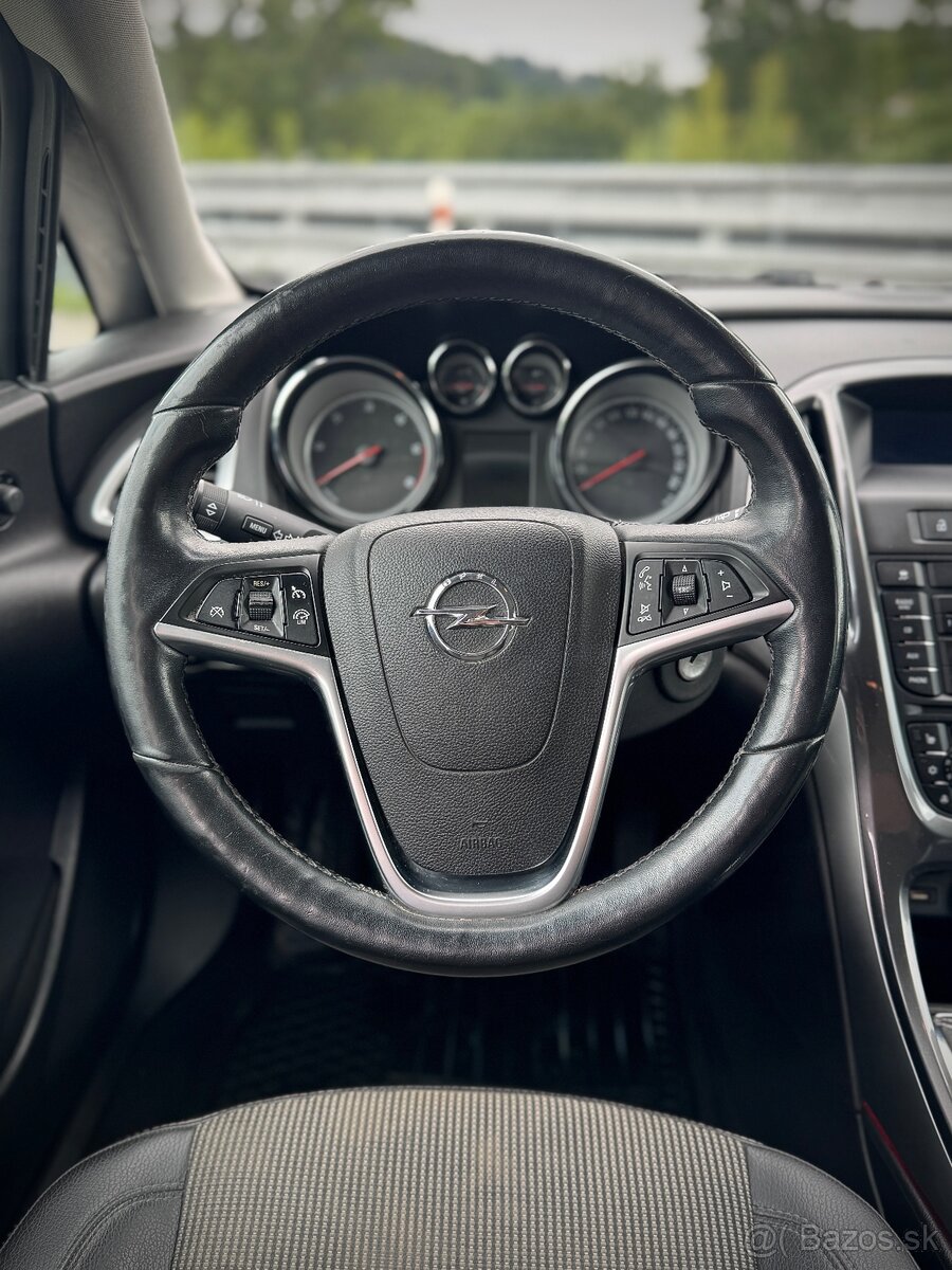 OPEL ASTRA COMBI 1.7 CDTi - 8
