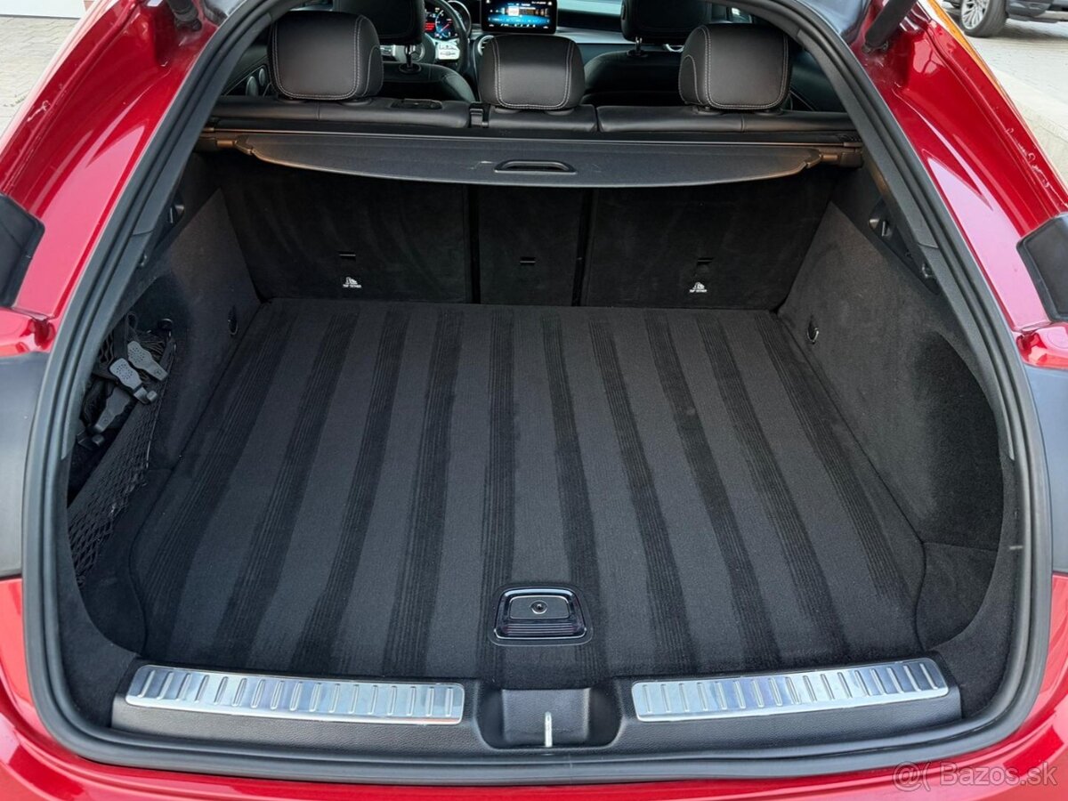 Mercedes-Benz GLC 300 d - 8