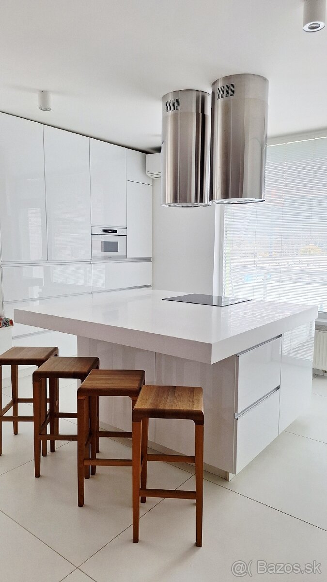 Prenajmem 3 izbový byt /RUBICON - Dvory Púchov/ - 8