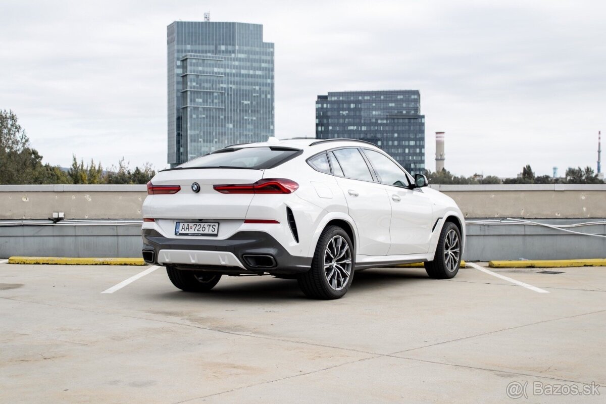 BMW X6 40i - 8
