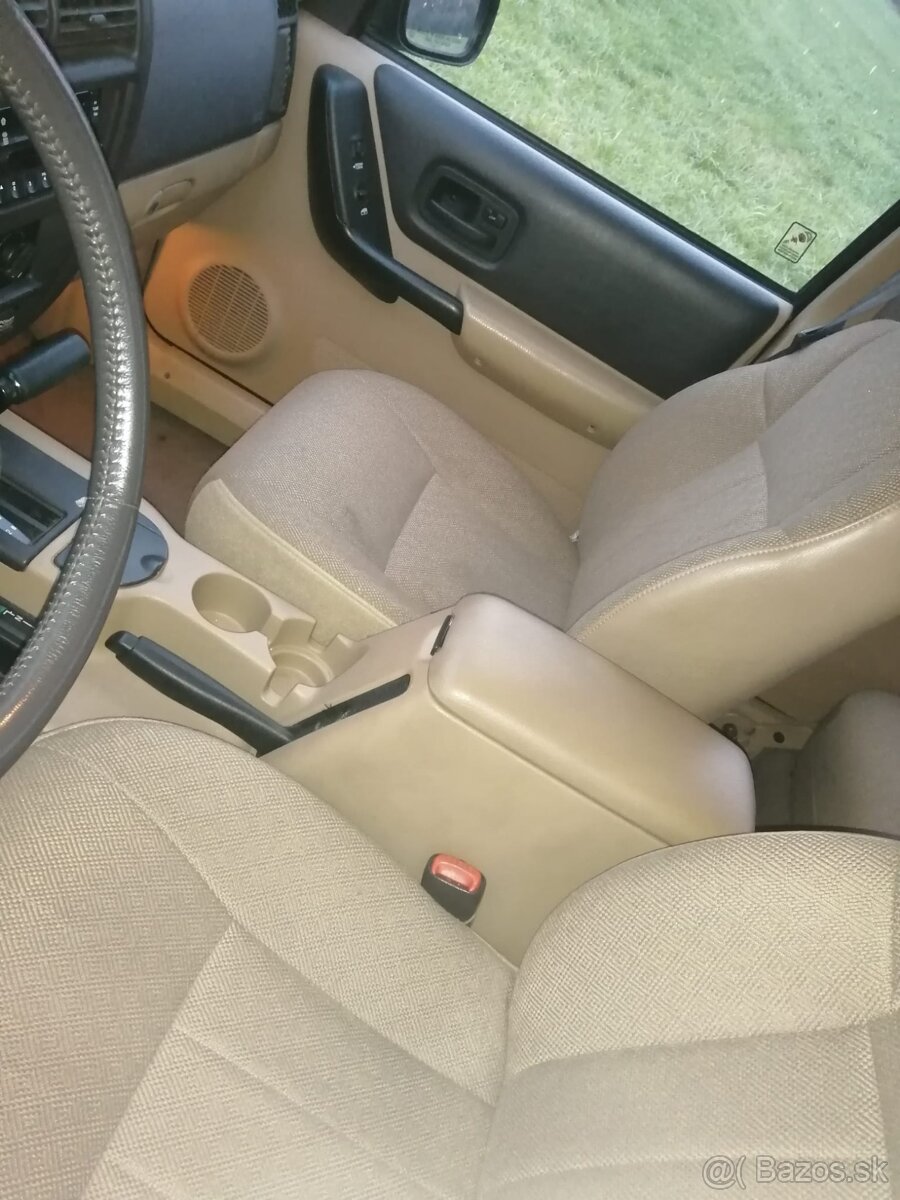 Jeep Cherokee XJ 4.0 - 8