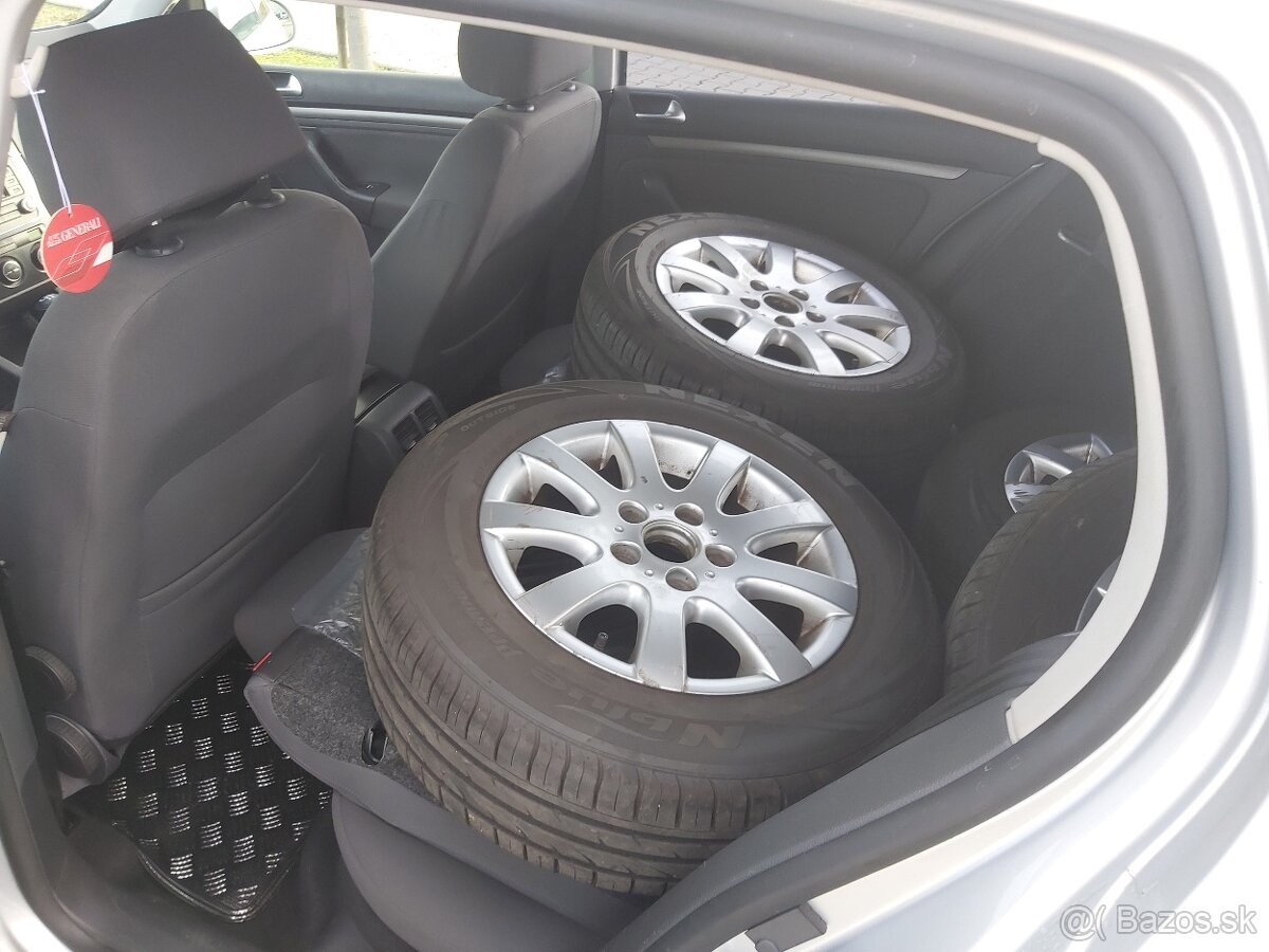 Volkswagen Golf 1.9 TDI Comfortline - 8