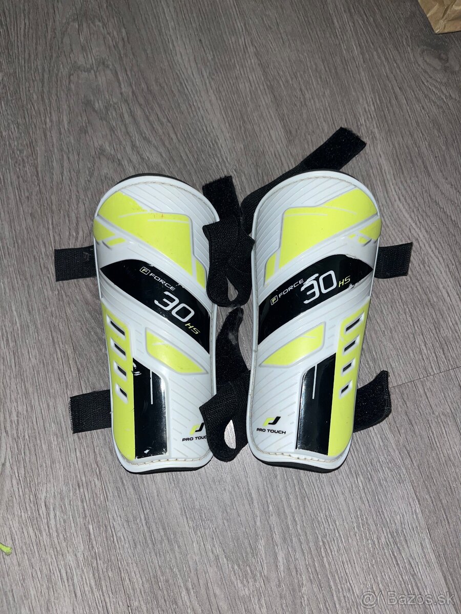 Set: kopačky, halovky, chrániče - 8