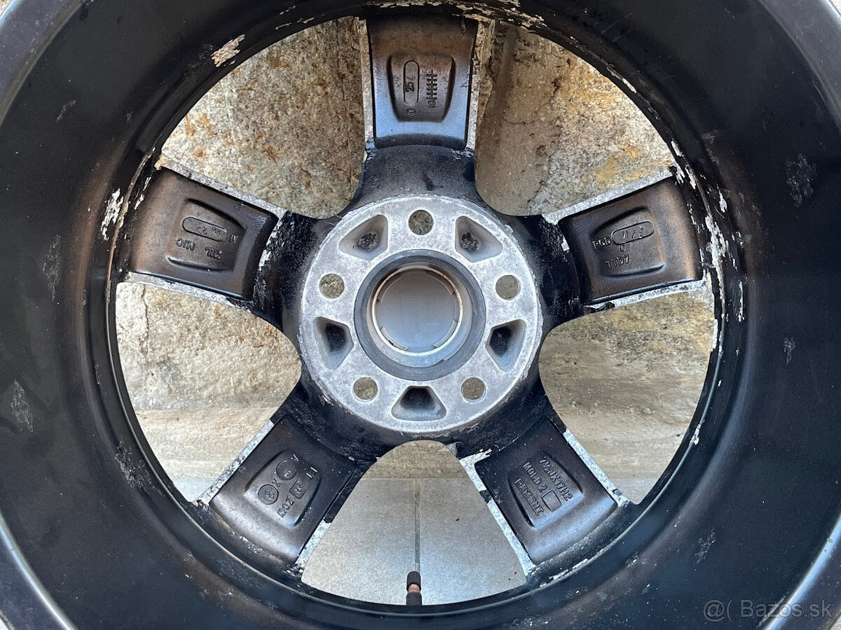 Disky Dezent 5x114 R17 - 8