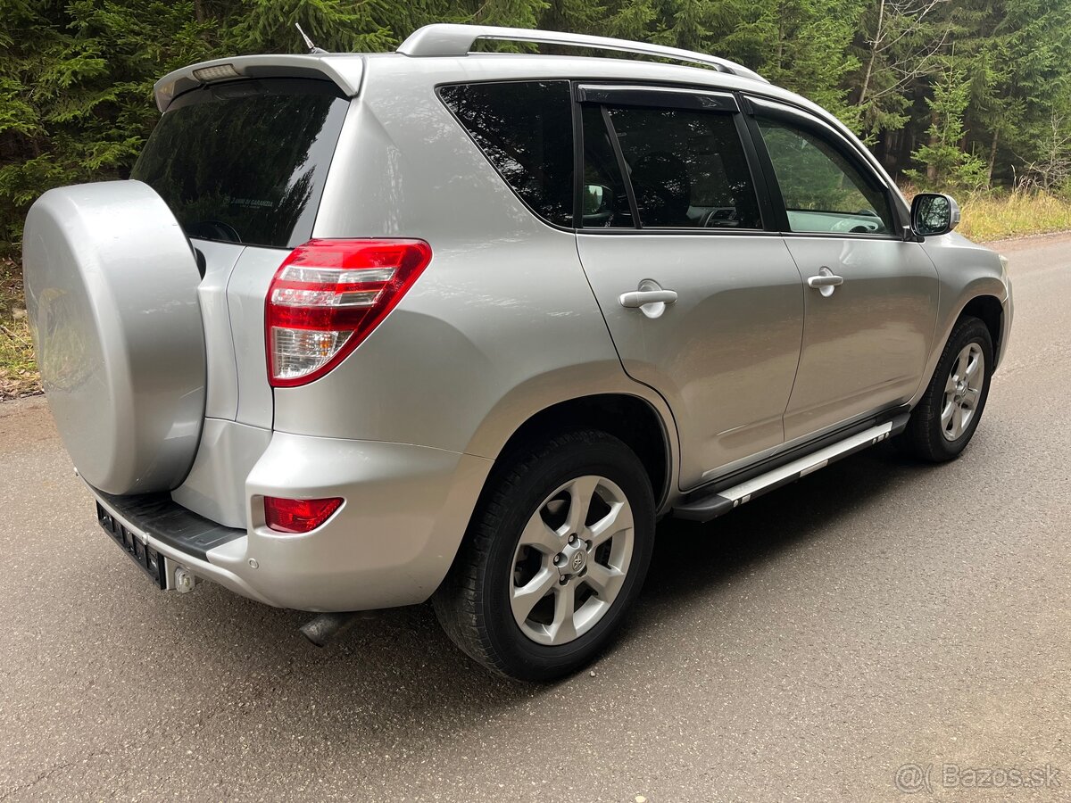 Toyota RAV4 2.2D-4D 4x4 - 8