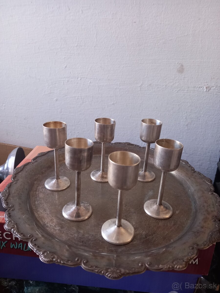 Brošne hodiny a iné. - 8