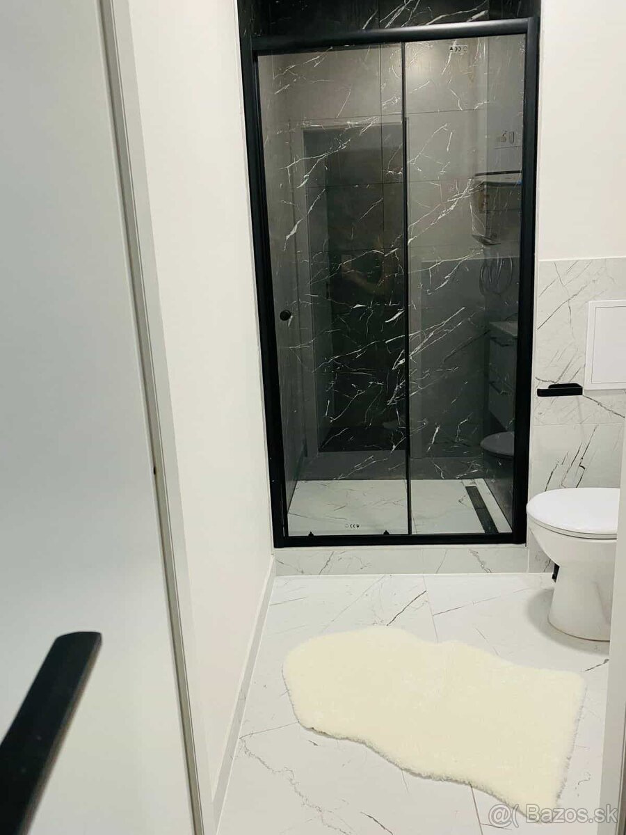 HZ-24 Na prenájom 1 izbový byt v Komárne - 8